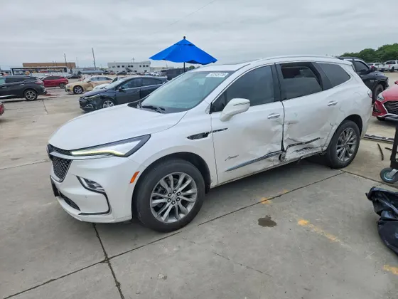 2023 Buick Enclave Avenir
