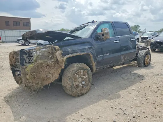 2018 GMC Sierra 3500HD Denali