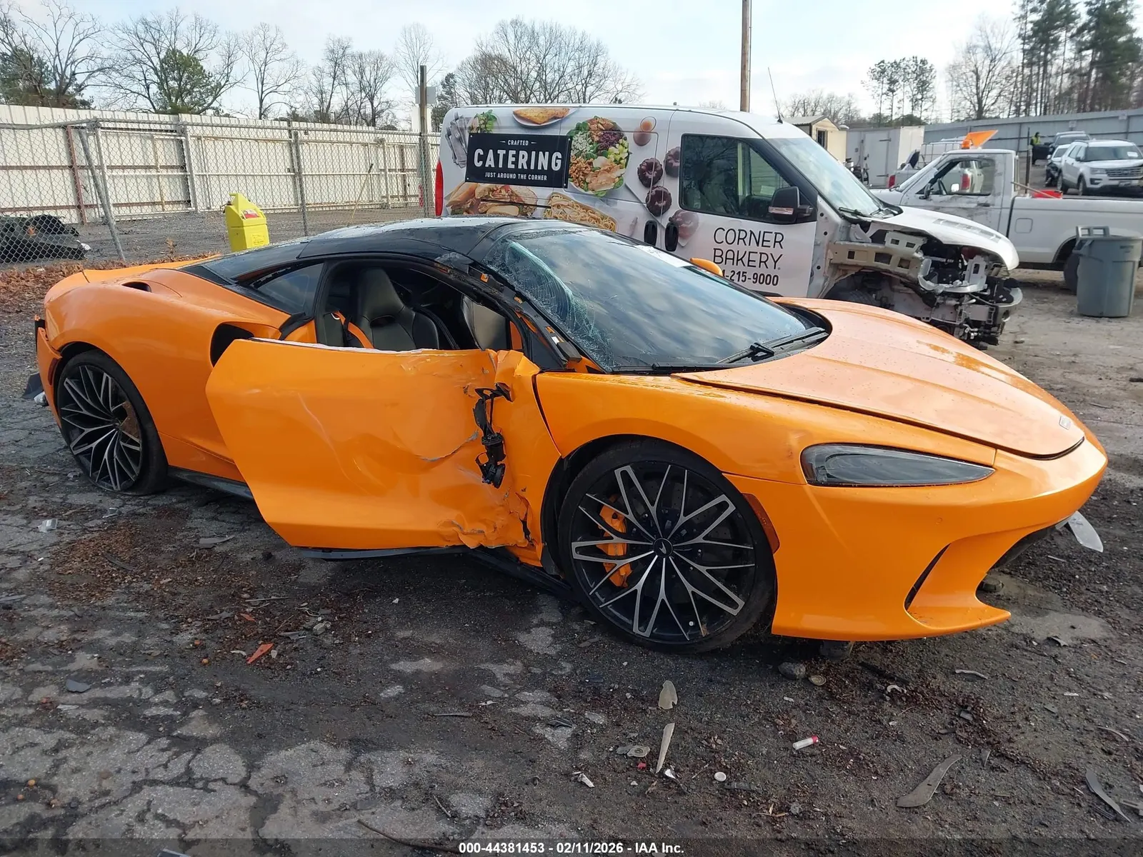 2023 McLaren GT