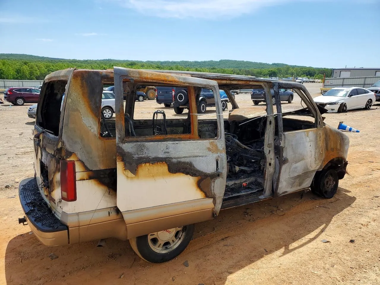 2003 GMC Safari Passenger SAFARI