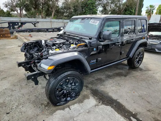 2024 Jeep Wrangler 4xe Willys