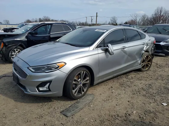 2020 Ford Fusion Titanium