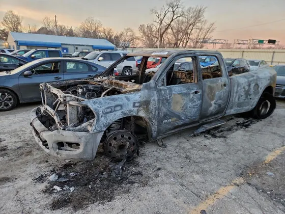 2020 Ram 3500 Laramie