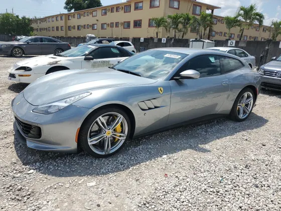 2020 Ferrari GTC4Lusso GTC4 LUSSO