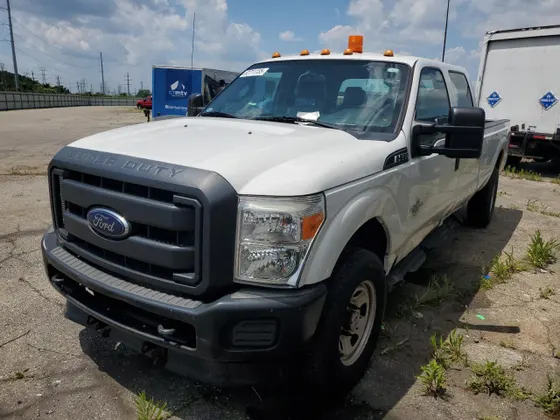 2015 Ford F-350 SUPER DUTY