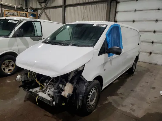 2022 Mercedes-Benz Metris Cargo Van METRIS