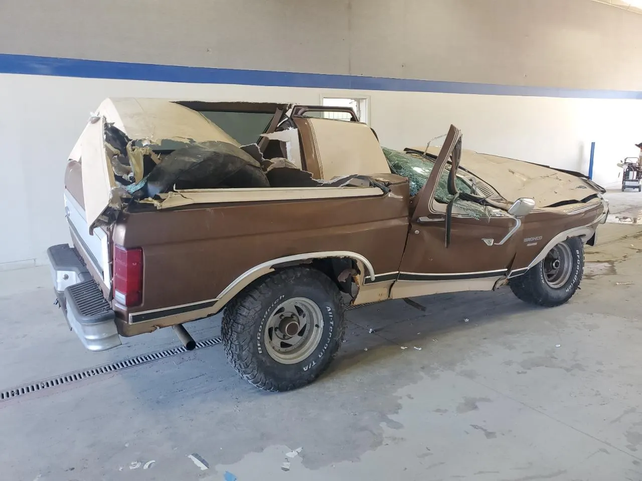 1986 Ford Bronco 4WD Custom