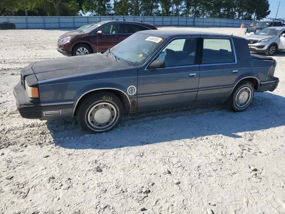 1989 Dodge Dynasty