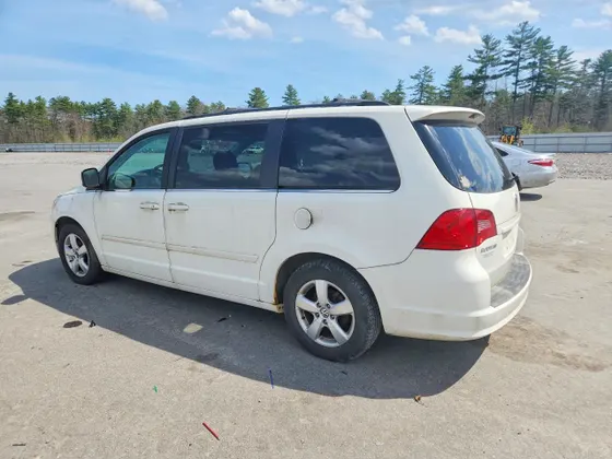 2009 Volkswagen Routan SEL
