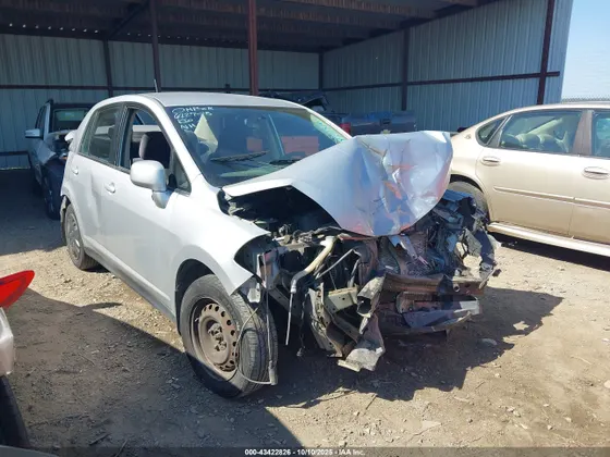 2008 Nissan Versa 1.8 S