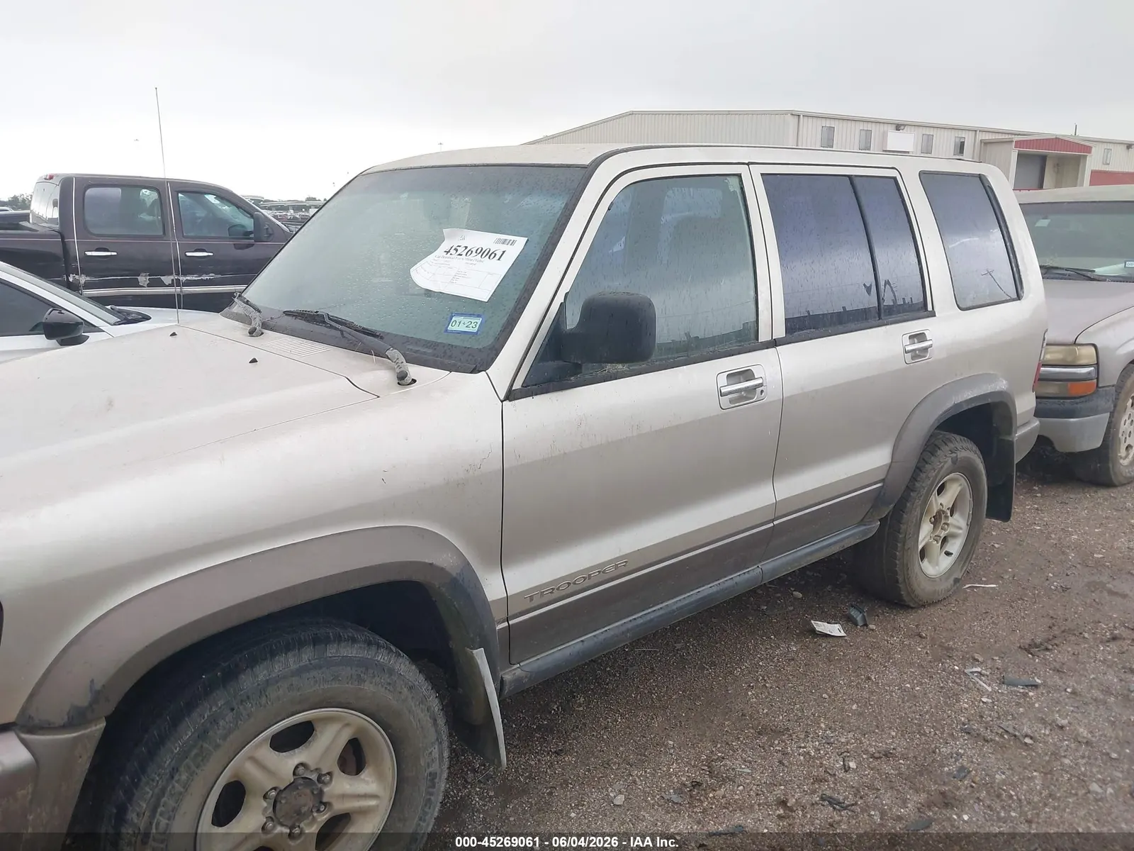2000 Isuzu Trooper S