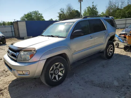 2005 Toyota 4Runner SR5