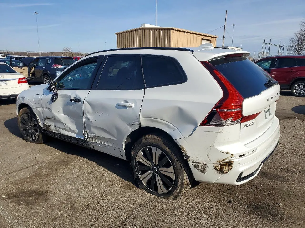 2025 Volvo XC60 Plug-In Hybrid Core