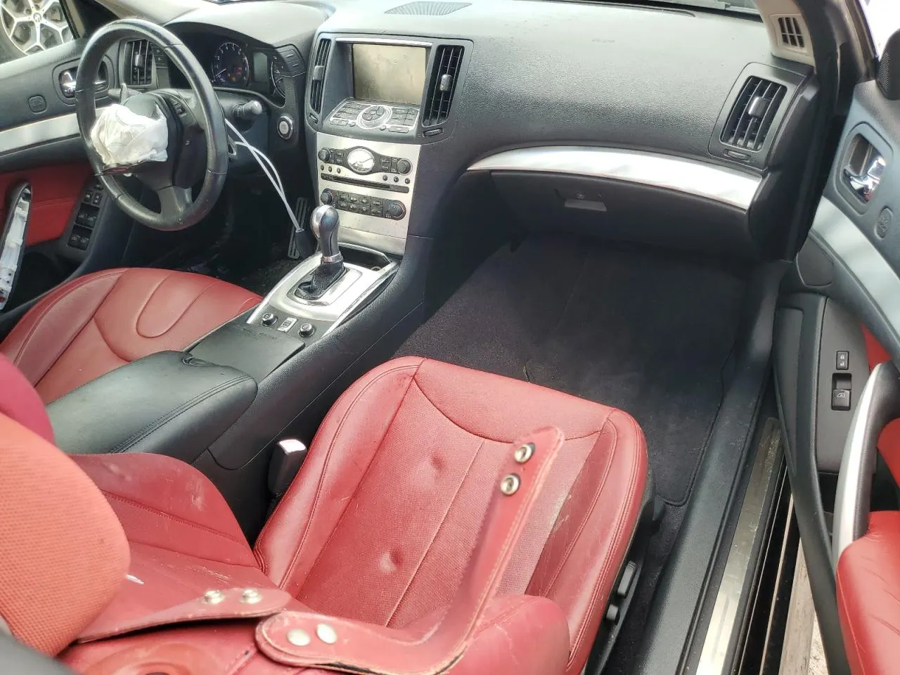 2014 INFINITI Q60 Convertible