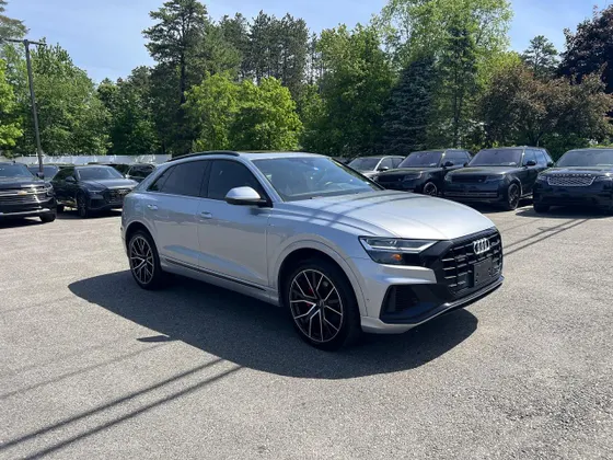 2020 Audi Q8 Premium Plus