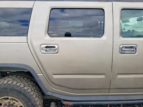 2004 HUMMER H2