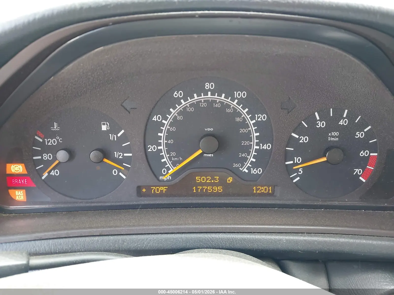 1999 Mercedes-Benz CLK-Class 320