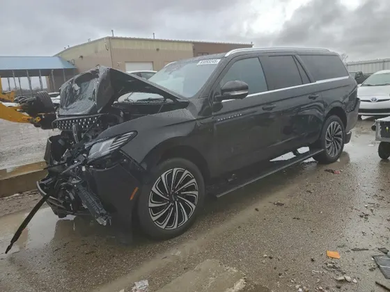 2025 Lincoln Navigator L Black Label