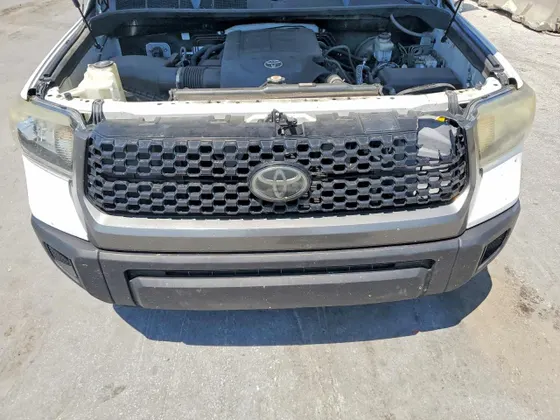 2018 Toyota Tundra 2WD SR5