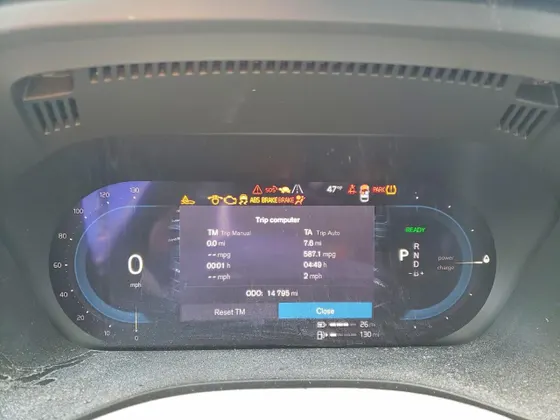 2025 Volvo XC60 Plug-In Hybrid Core