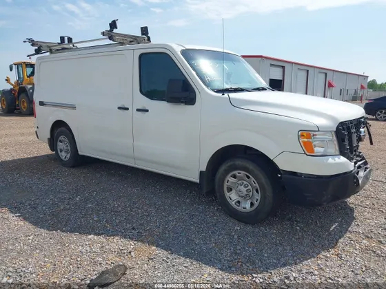 2021 Nissan NV Cargo SV