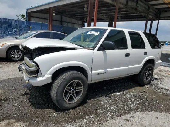 2005 Chevrolet Blazer LS