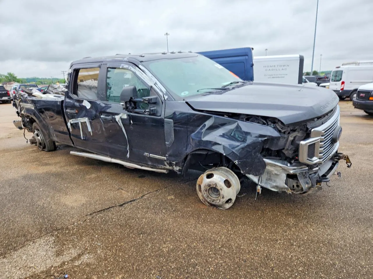 2022 Ford Super Duty F-350 DRW XL
