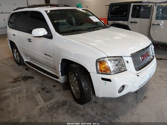 2007 GMC Envoy Denali