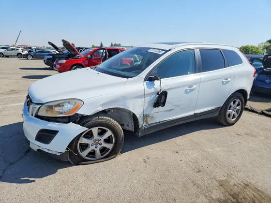 2012 Volvo XC60 3.2L PZEV