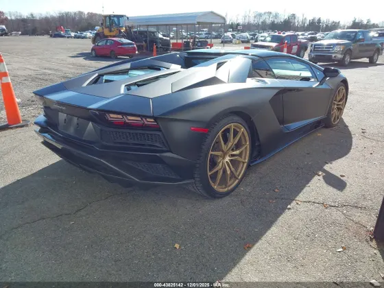2018 Lamborghini Aventador S