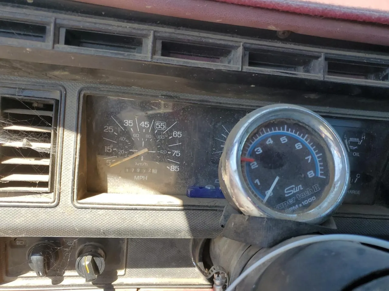 1985 Ford Bronco 4WD Custom