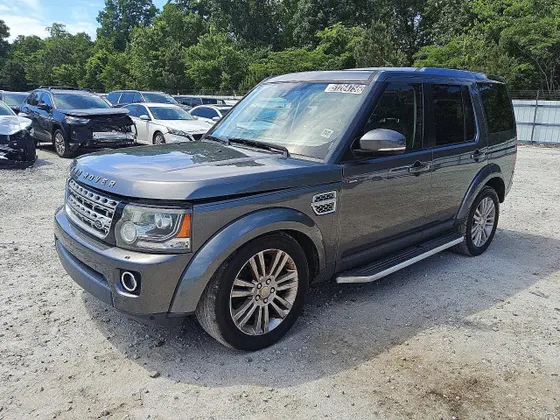 2015 Land Rover LR4 LUX