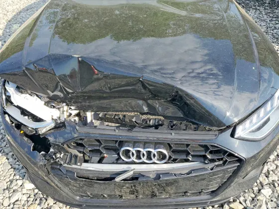 2025 Audi A4 Sedan S line Premium