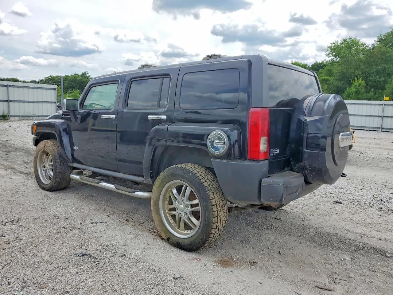 2010 HUMMER H3 SUV Luxury