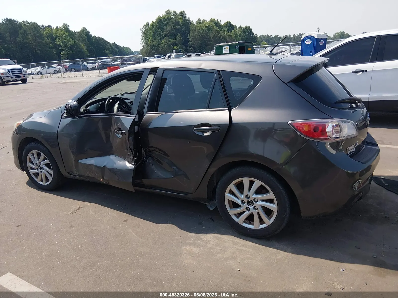2013 Mazda Mazda3 i Touring