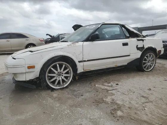1986 Toyota MR2