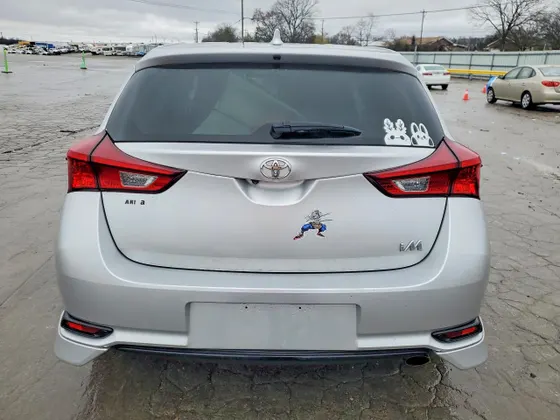 2018 Toyota Corolla iM