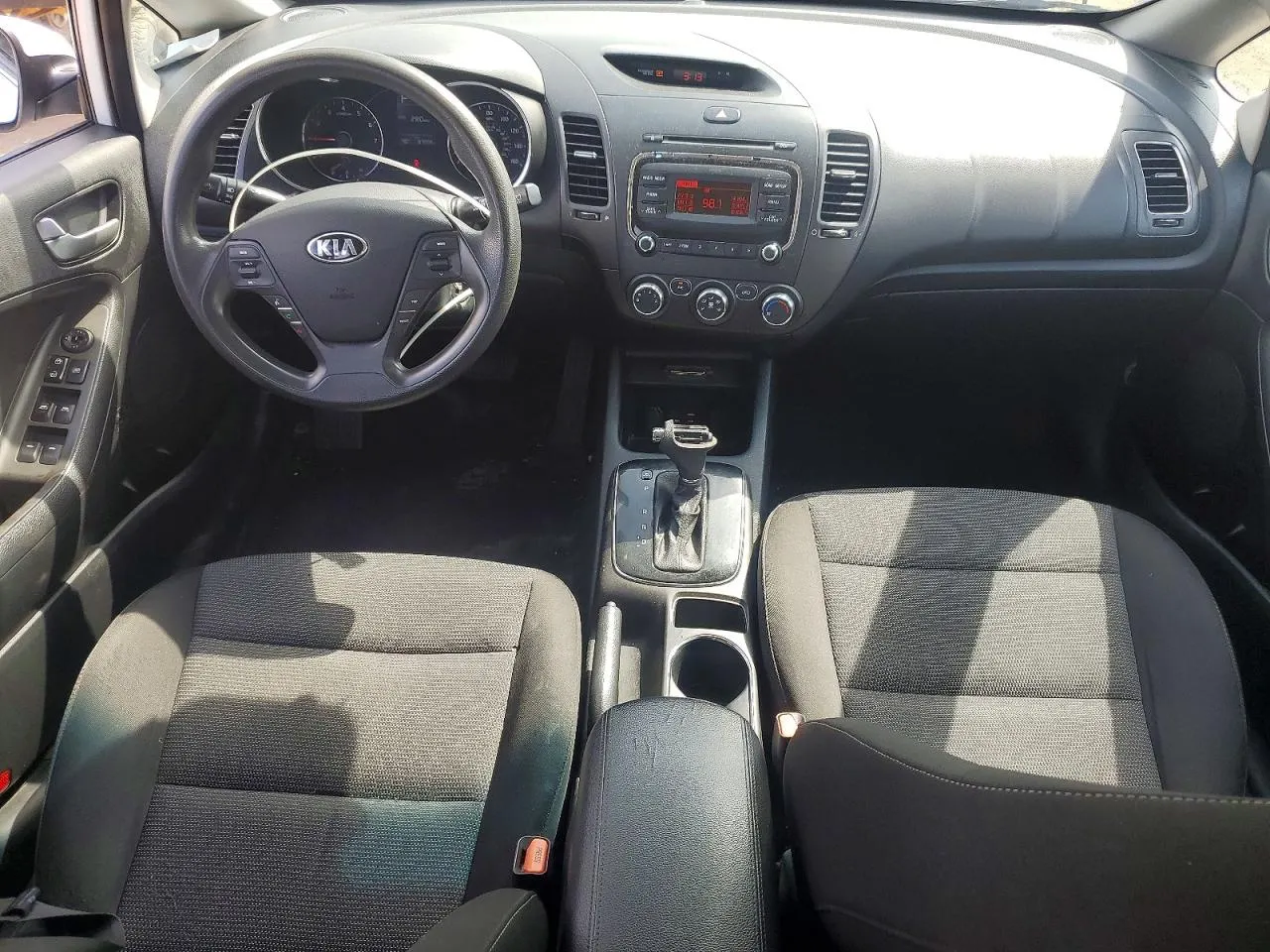 2017 Kia Forte5 LX