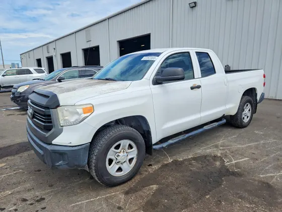 2017 Toyota Tundra 2WD SR