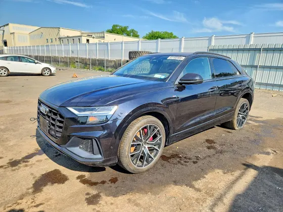 2019 Audi Q8 Premium Plus