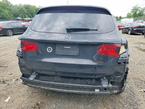 2021 Mercedes-Benz GLC GLC 300