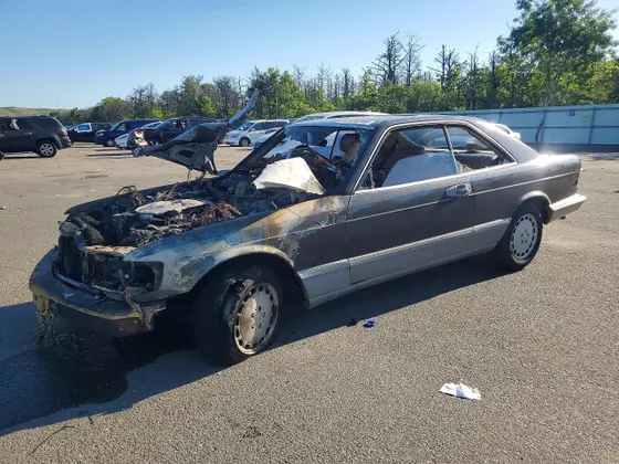 1987 Mercedes-Benz 560 Series 560SEC