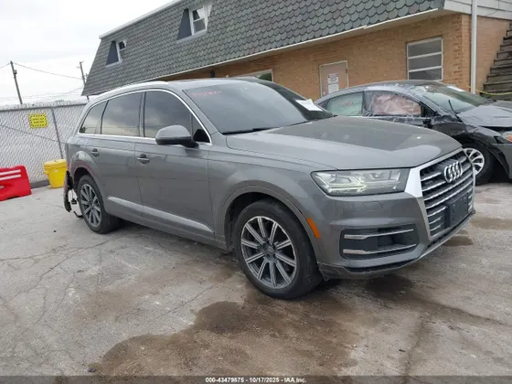 2017 Audi Q7 Prestige