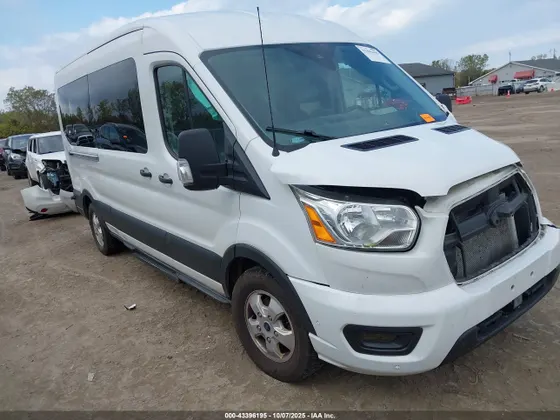2020 Ford Transit Wagon XLT