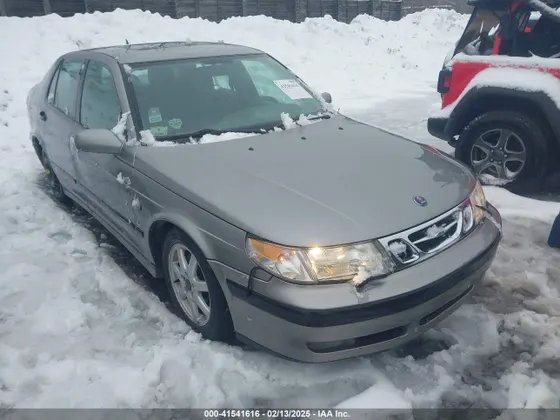 2001 Saab 9-5 AERO