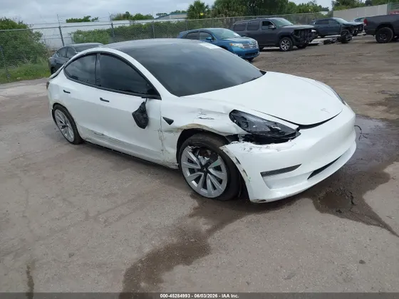 2022 Tesla Model 3 Long Range