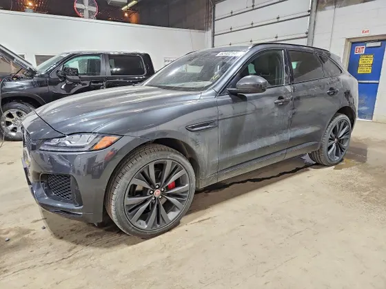 2019 Jaguar F-PACE S