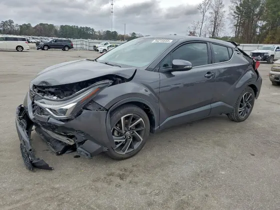 2022 Toyota C-HR Limited