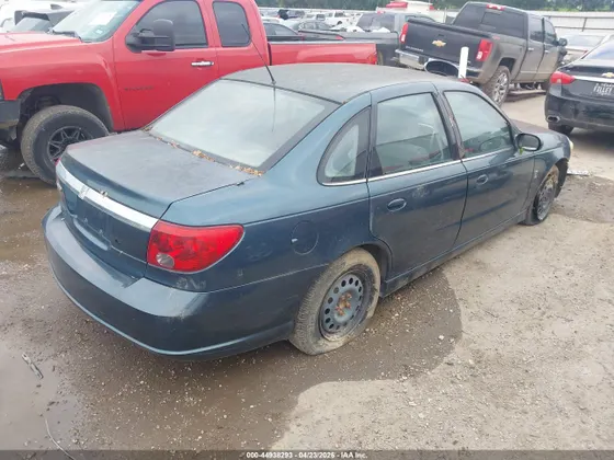 2004 Saturn L-Series L300 1