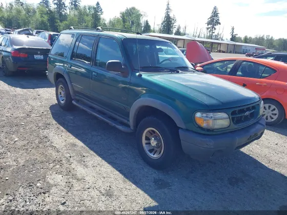 2000 Ford Explorer XLS